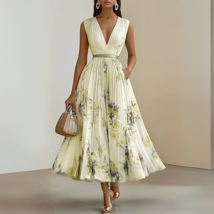 Amelia Claire | Flowy Sleeveless Summer Maxi Dress