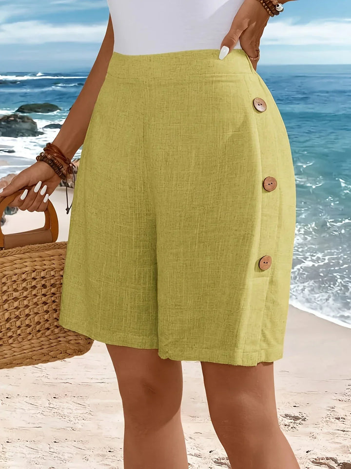 Amelia Claire | Comfortable Shorts With Buttons