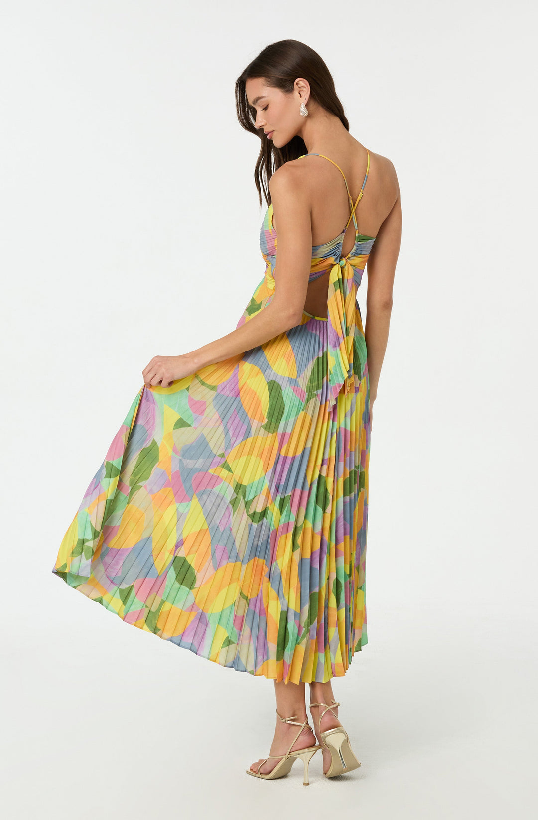 Amelia Claire | Pleated Maxi Dress With Floral Print
