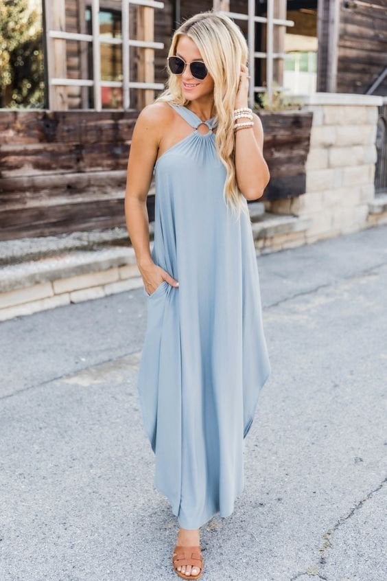 Celeste | Solid Halter Maxi Sundress with Twisted Neck and Side Pockets