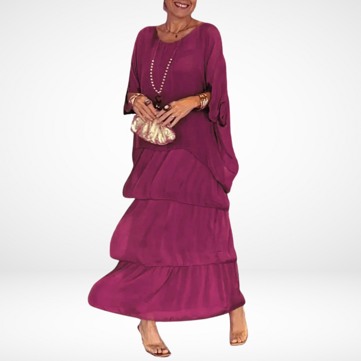 Evelyn | Solid Tiered Boho Maxi Dress with Batwing Sleeves and Round Neck