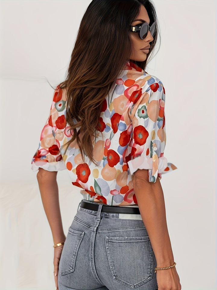 Linda | Colorful Floral Button Up Blouse with Long Sleeves and Collar