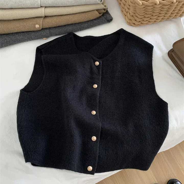 81724858302788